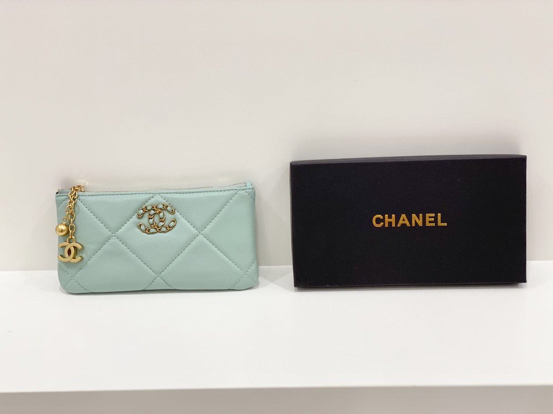 芸能人愛用Chanel シャネル 実物の写真 N品スーパーコピー財布代引き対応国内発送後払い安全必ず届く優良サイト